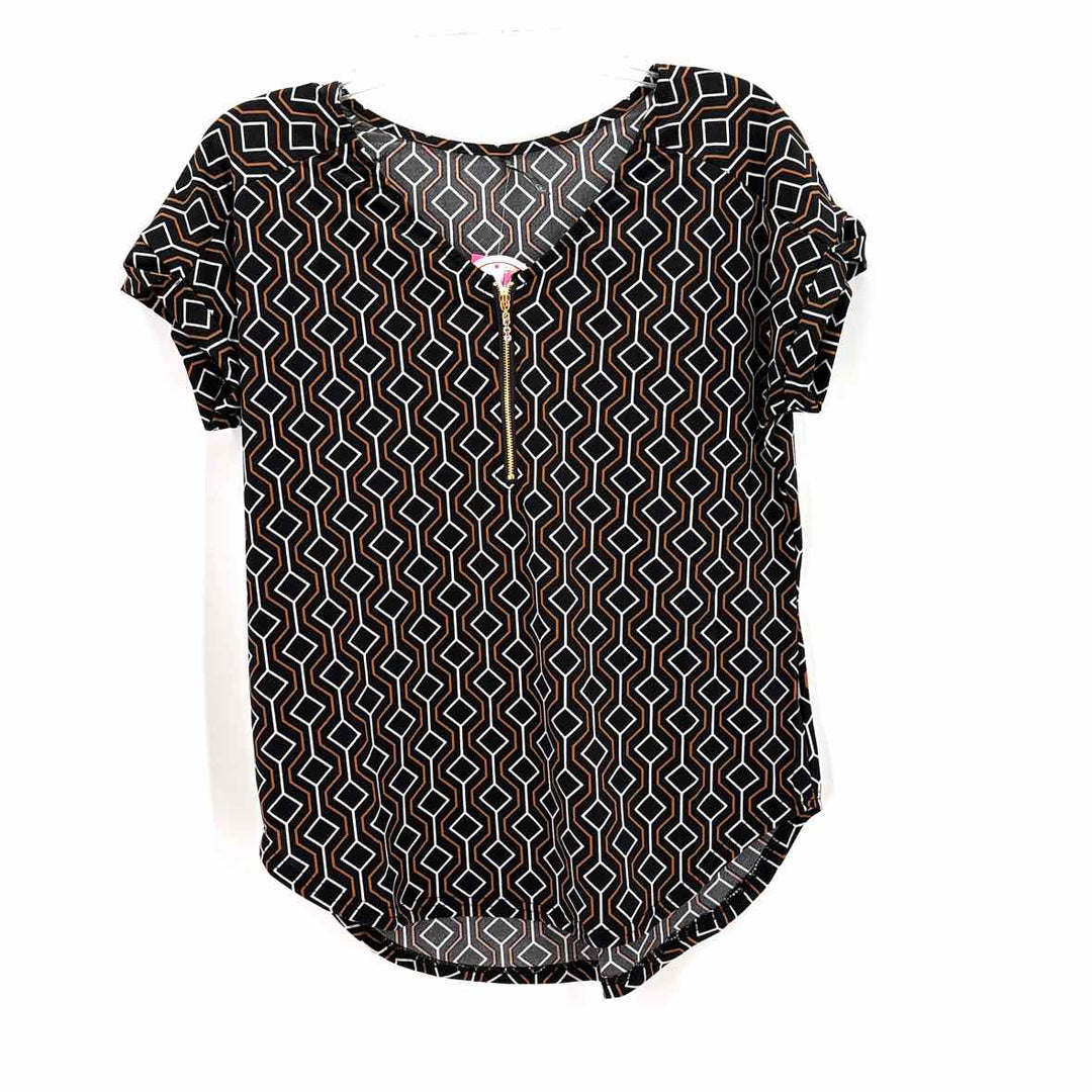 Size M Black Print Shirt