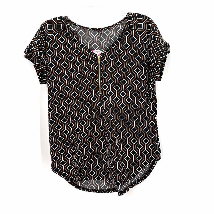 Size M Black Print Shirt