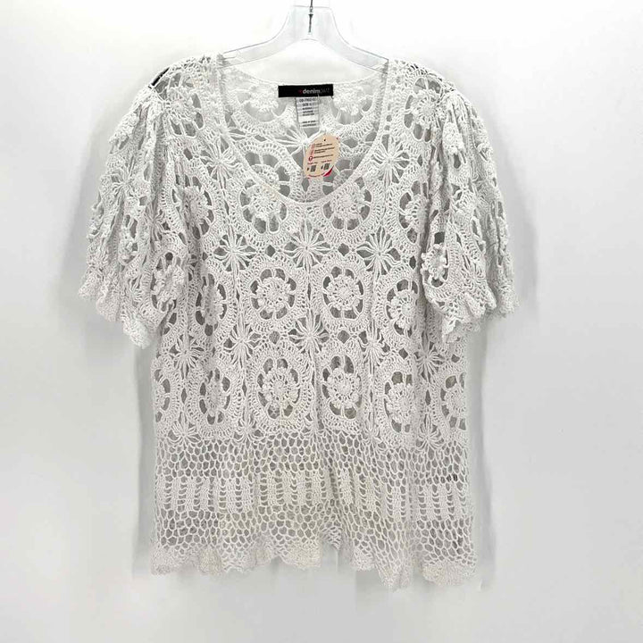 Size L White Sweater