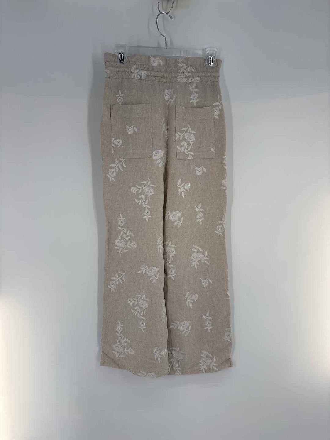 Size XS HOUSE OF HARLOW Tan Pants