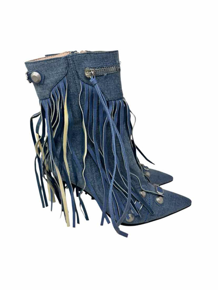 Shoe Size 7.5 AZALEA WANG Denim Boots