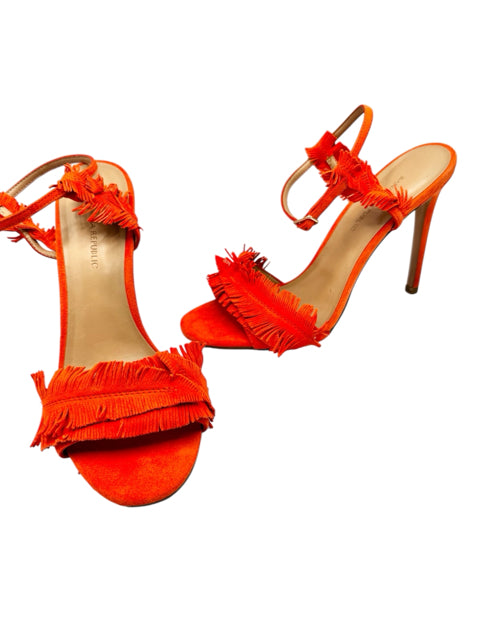 Shoe Size 7.5 Banana Republic Orange Leather Sandals