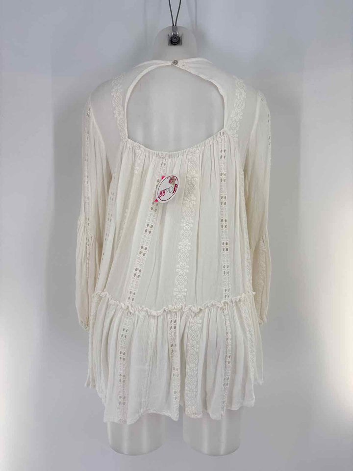 Size One Size FREE PEOPLE Cream Shirt