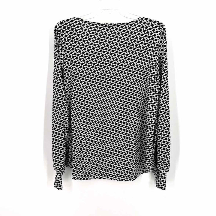 Size M Adrianna Papell Black/White Shirt