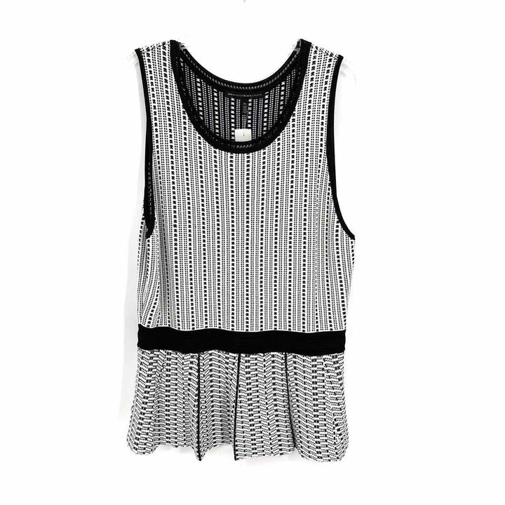 Size XL White House Black Market Black Shirt