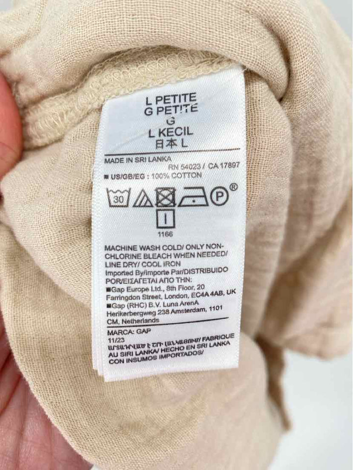 Size L GAP Tan Shorts