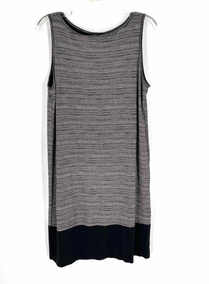Size M J JILL Black Dress