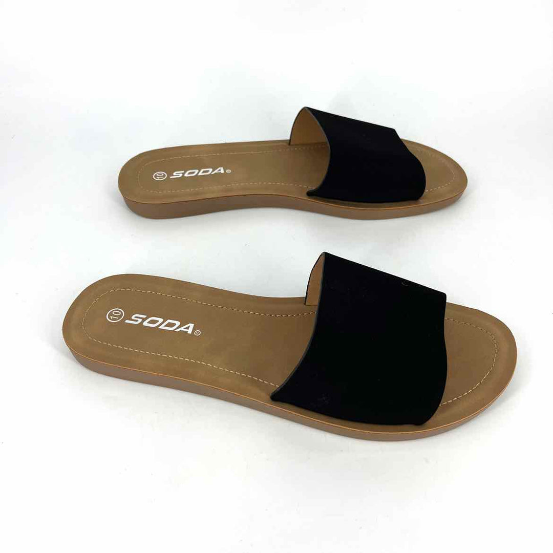 Shoe Size 10 SODA Black Sandals