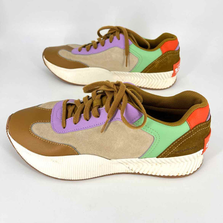 Shoe Size 9.5 Sorel Multi-Color Suede Sneakers