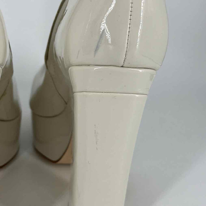 Shoe Size 11 GUESS Cream PATENT Boots