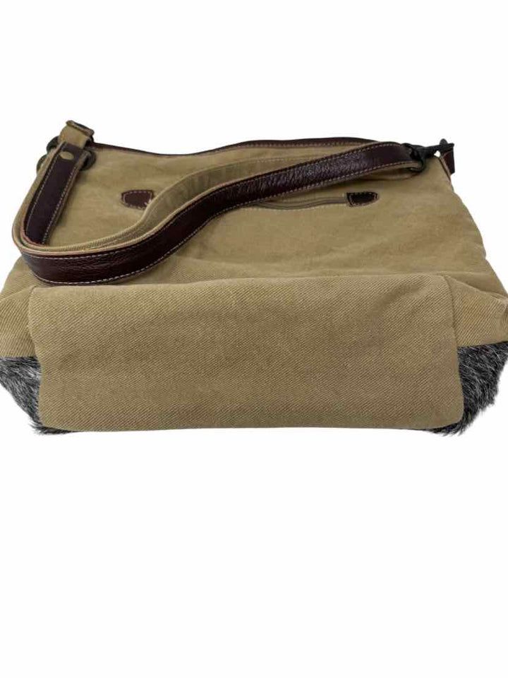 MYRA Purse