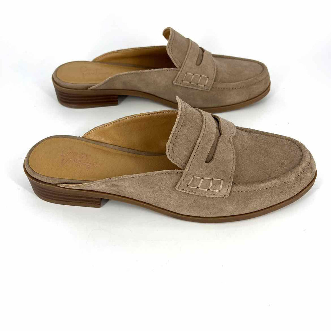 Shoe Size 7.5 CROWN VINTAGE Taupe Suede Loafers