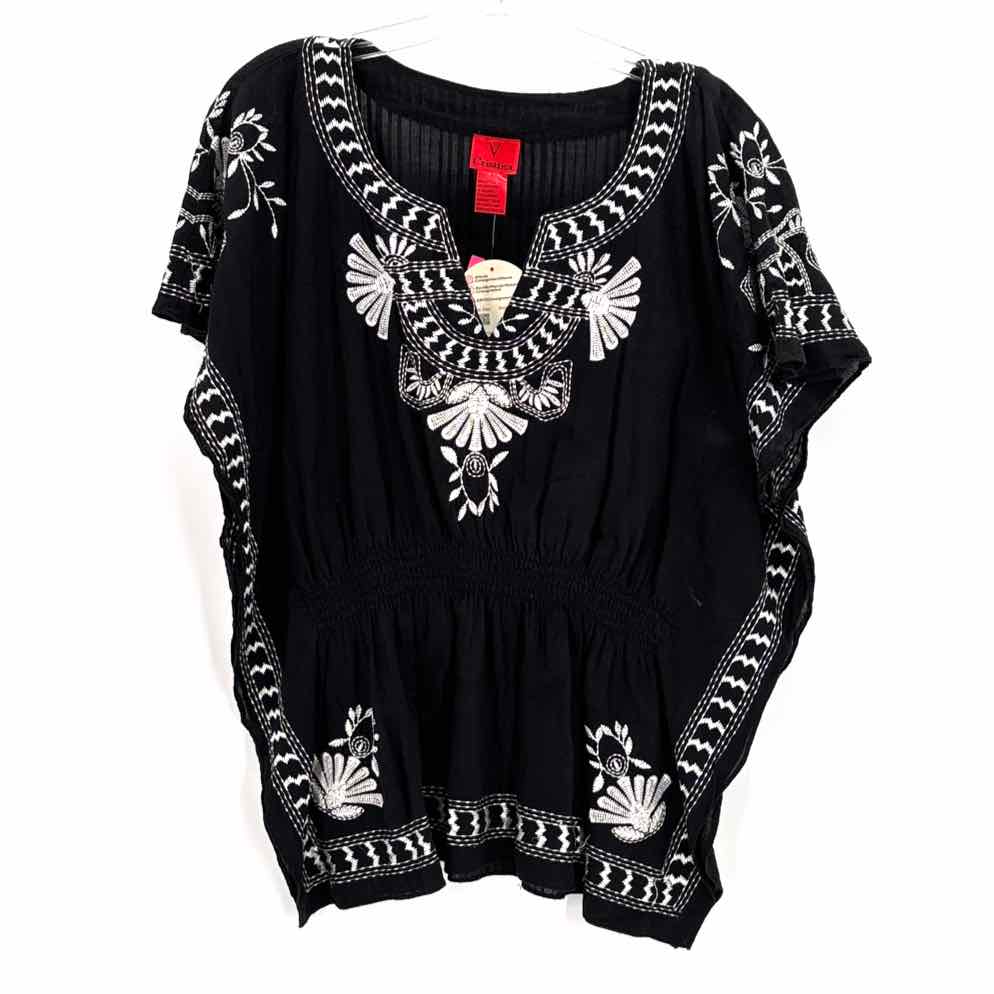 Size L Black/White Shirt