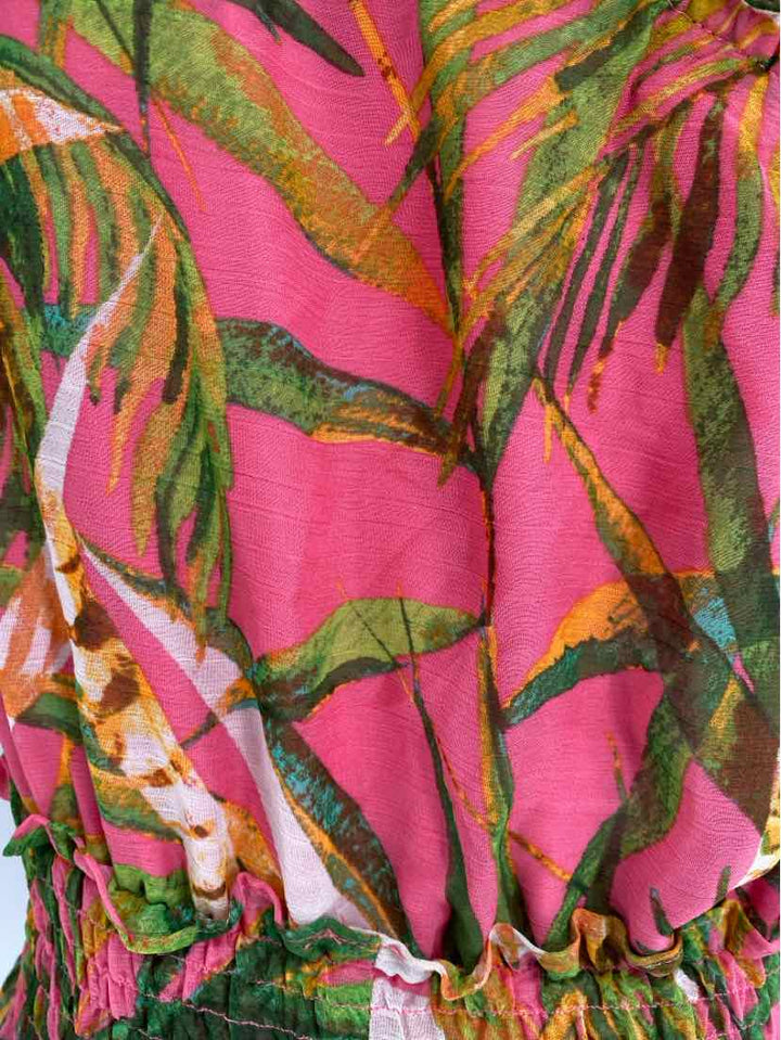 Size XS TAYLOR Pink Dress