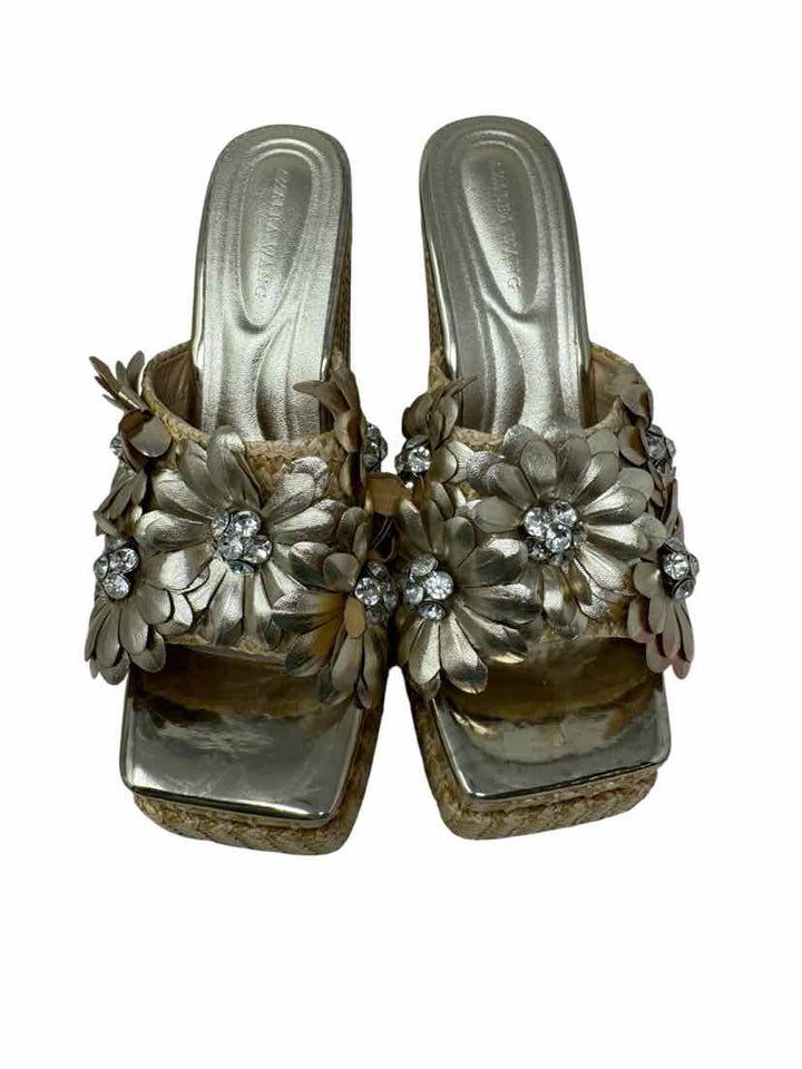 Shoe Size 8 AZALEA WANG Tan Sandals