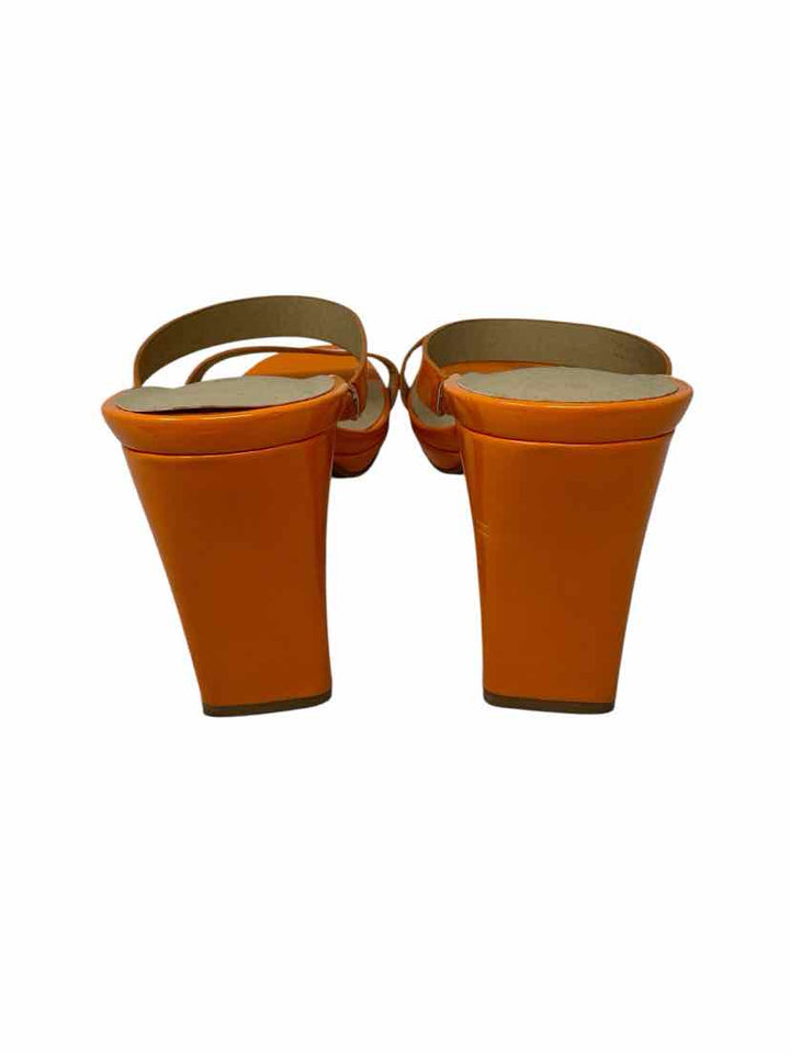 Shoe Size 7.5 CHINESE LAUNDRY Orange Sandals