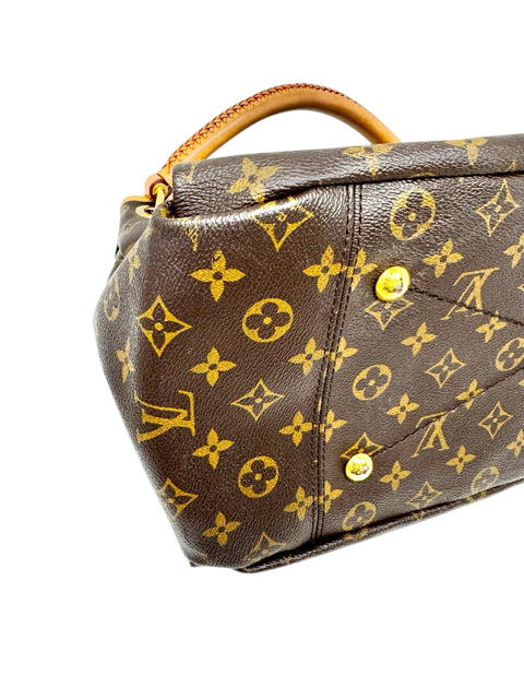 Louis Vuitton Luxury - Purse