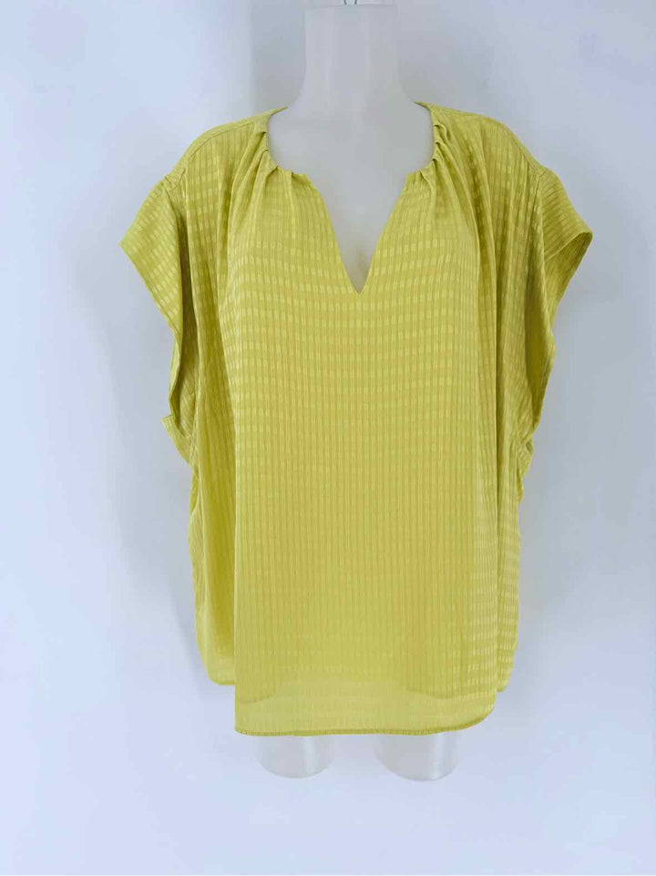 Size 2X Calvin Klein Yellow Shirt