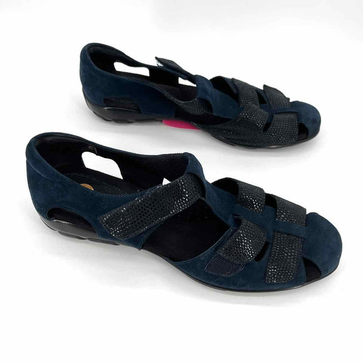 Shoe Size 10 VAN ELI Blue Suede Flats