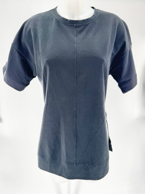 Size 6 Lululemon Black Shirt