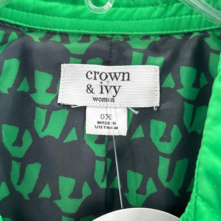 Size 0X CROWN & IVY Green Quilted Jacket