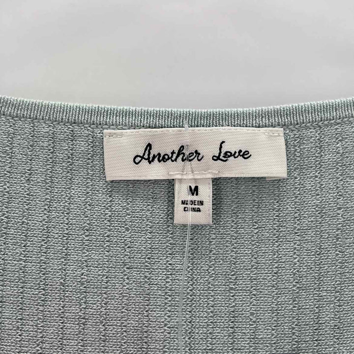 Size M Teal Shirt