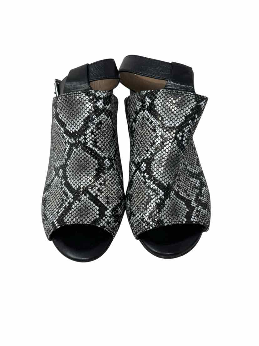 Shoe Size 9 VIONIC Black Print Boots