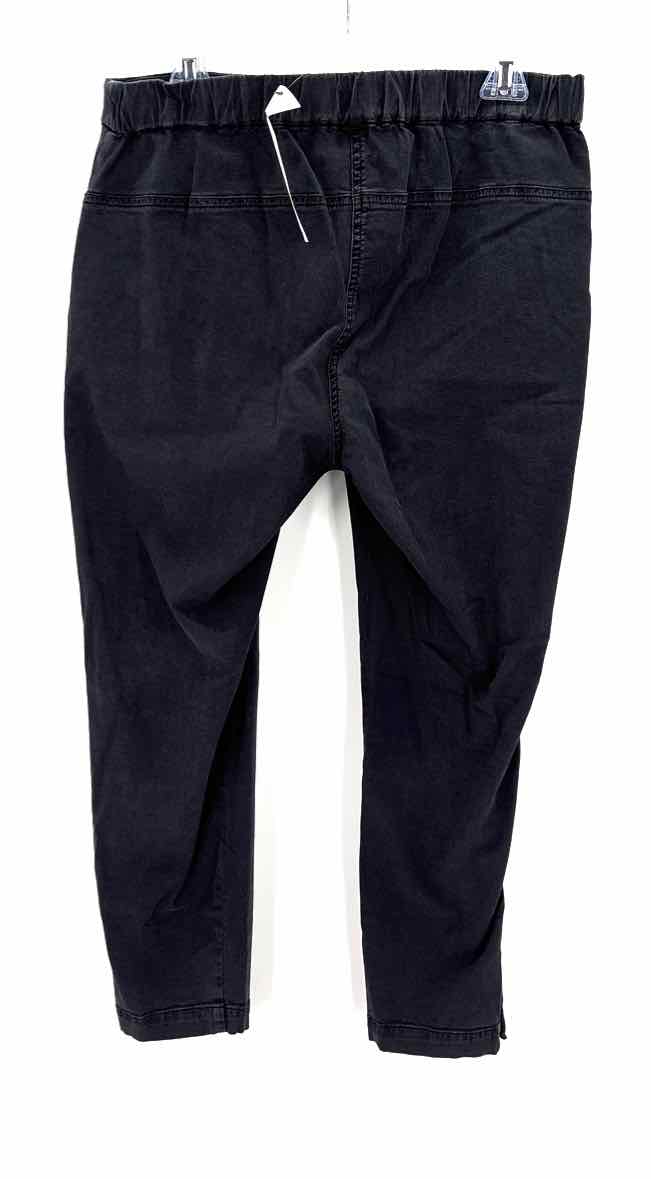 Size 10 THEORY Black Knit Pants