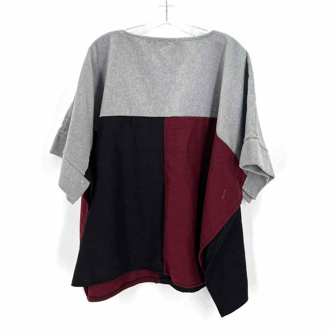Size One Size Multi-Color Sweater