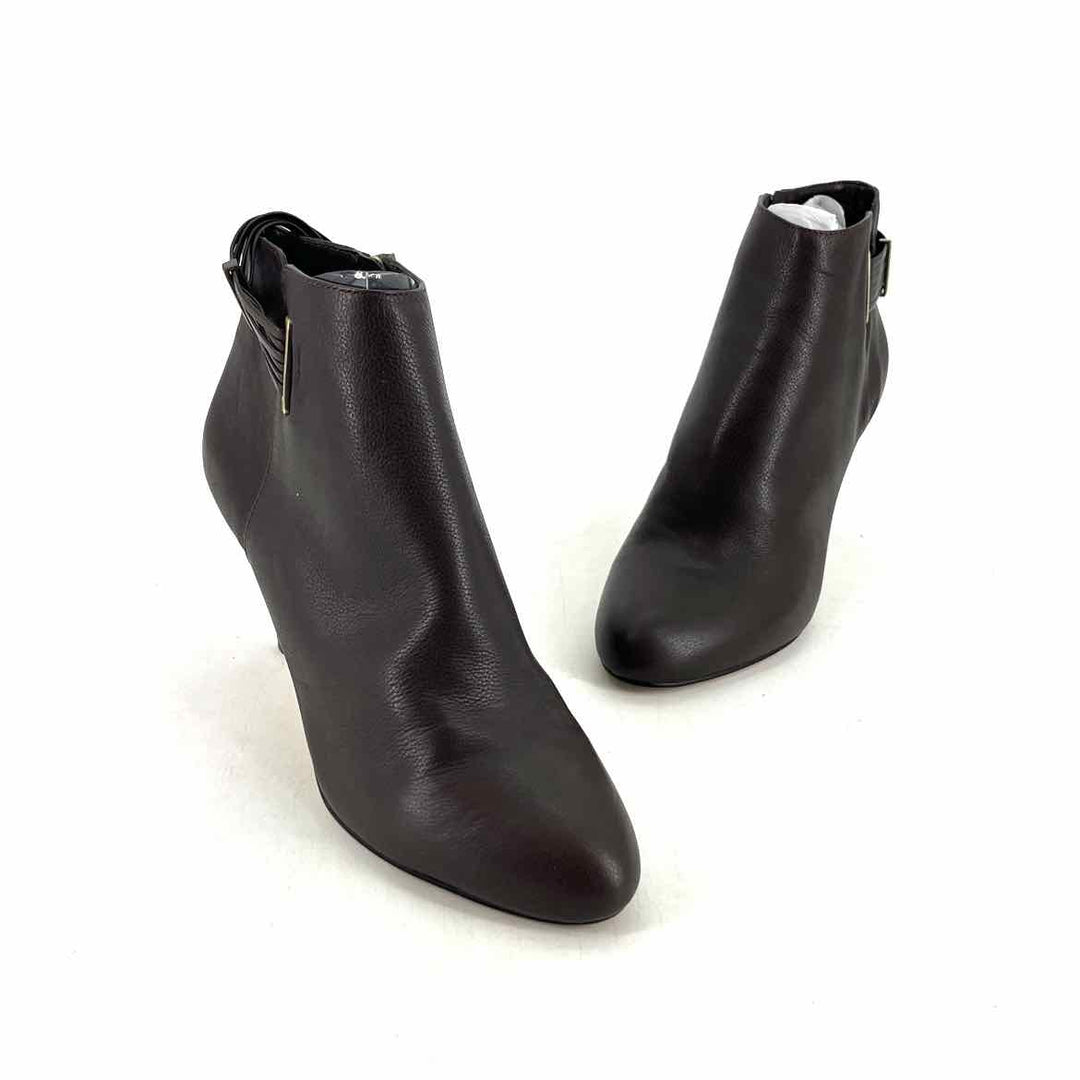 Shoe Size 9 Vince Camuto Brown Leather Boots