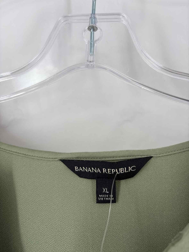 Size XL Banana Republic Olive Shirt