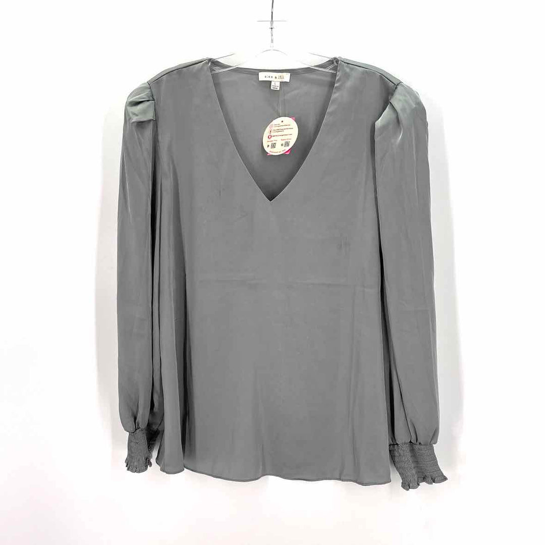 Size L Silver Shirt