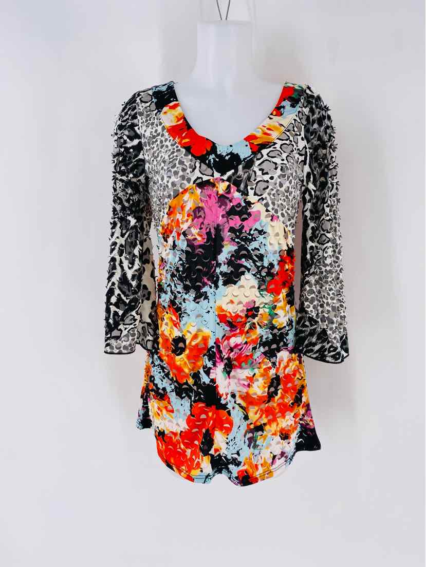 Size S Multi-Color Shirt