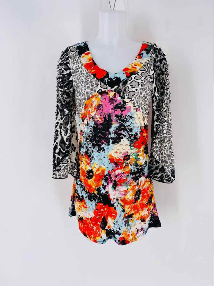 Size S Multi-Color Shirt