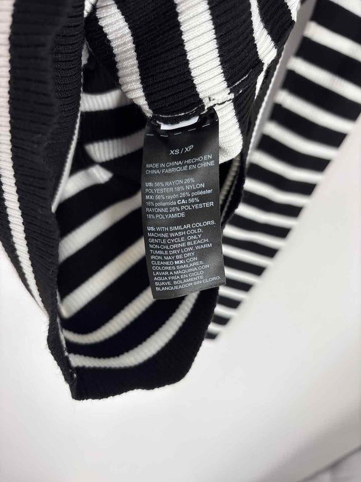Size XS White House Black Market Black/White Sweater