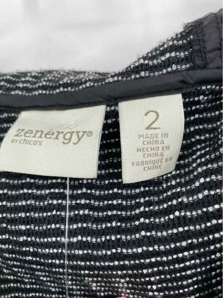 Size L Chico's Black/White Vest