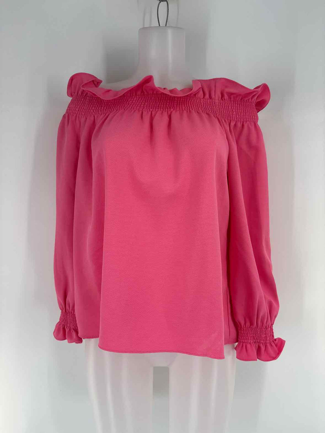 Size M TUCKERNUCK Pink Shirt