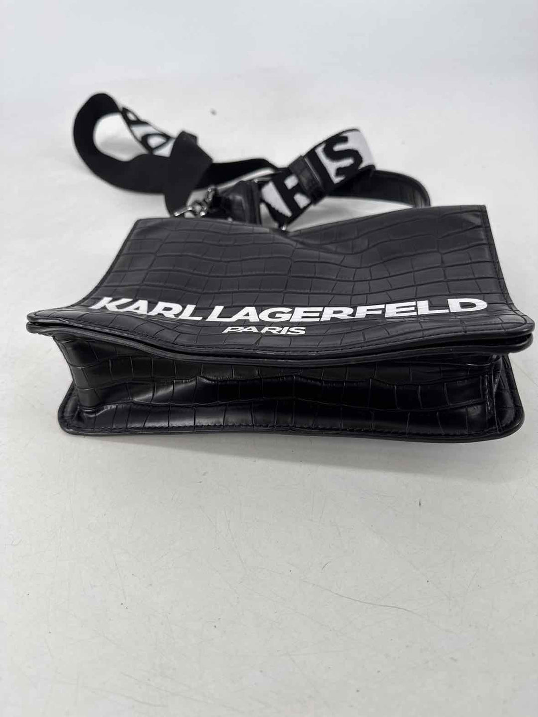 KARL LAGERFELD Purse