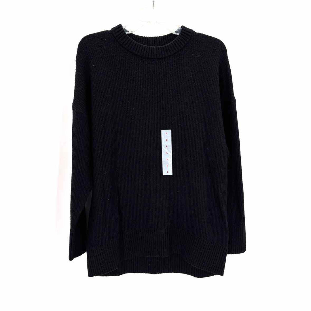 Size L Old Navy Black Sweater