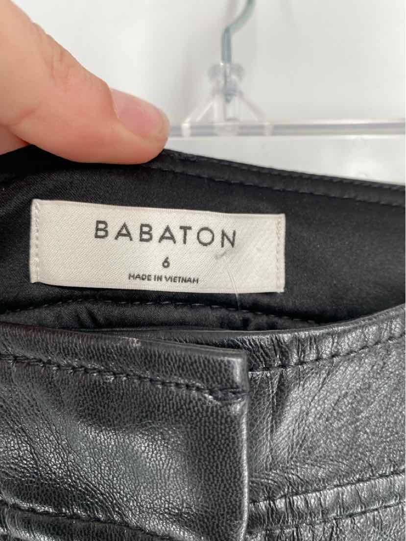 Size 6 BABATON Black Capri