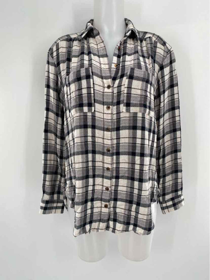Size S Pilcro & the Letterpress Black Shirt