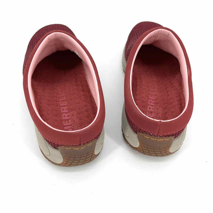 Shoe Size 11 MERRELL Burgundy Mesh Clogs