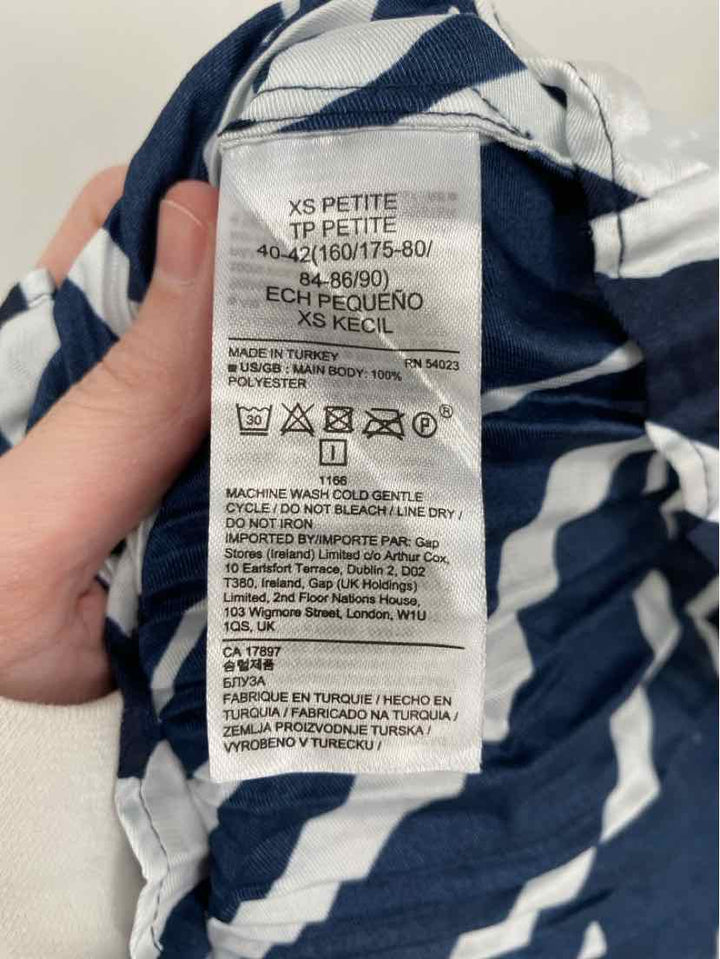 Size XS Banana Republic Navy Shirt