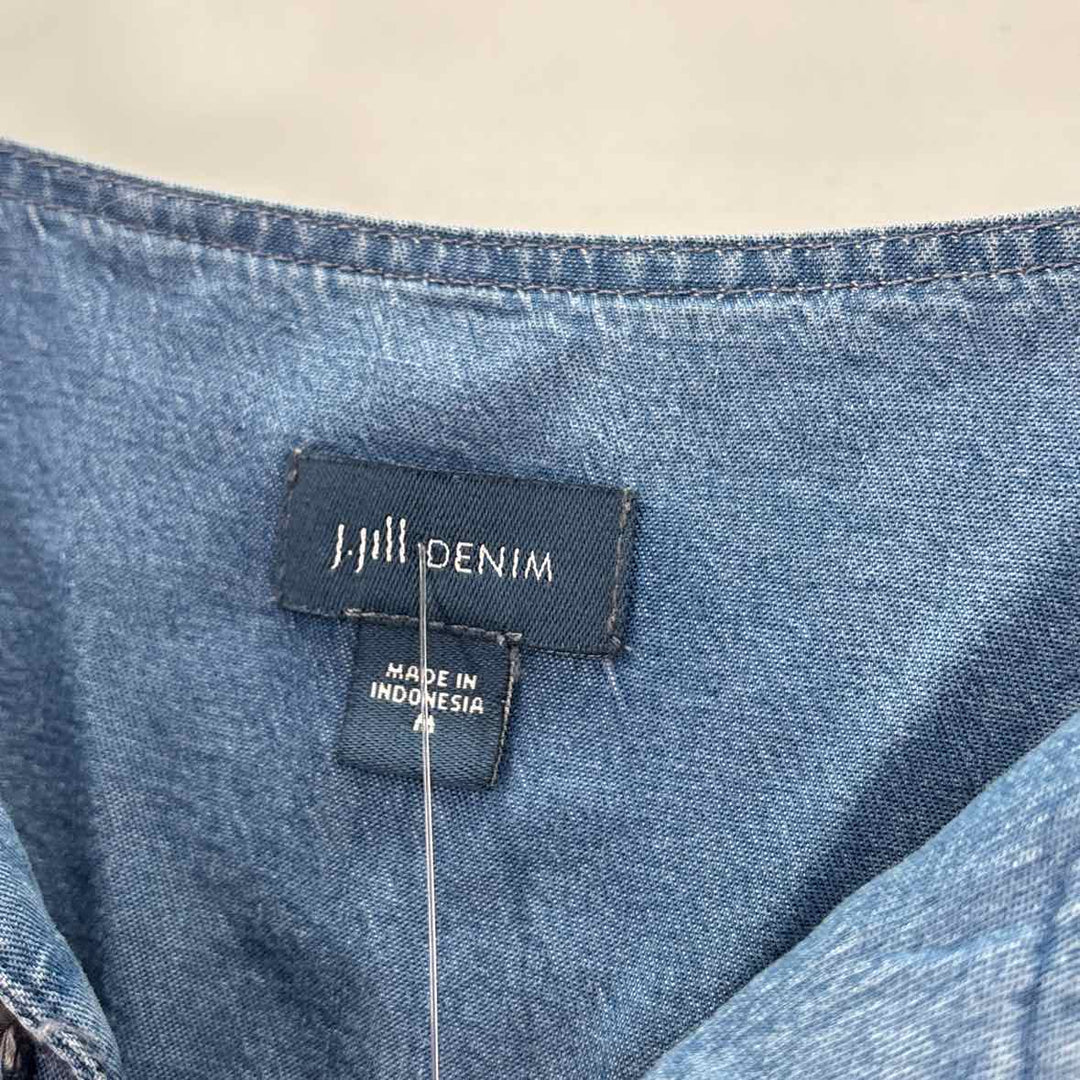 Size M J JILL Blue Chambray Dress