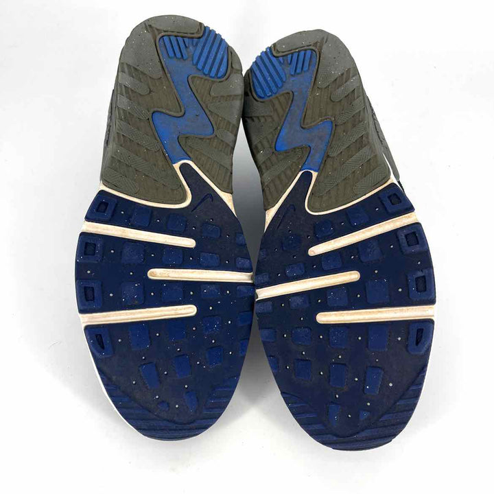 Shoe Size 40 Nike Navy Leather Knit Sneakers