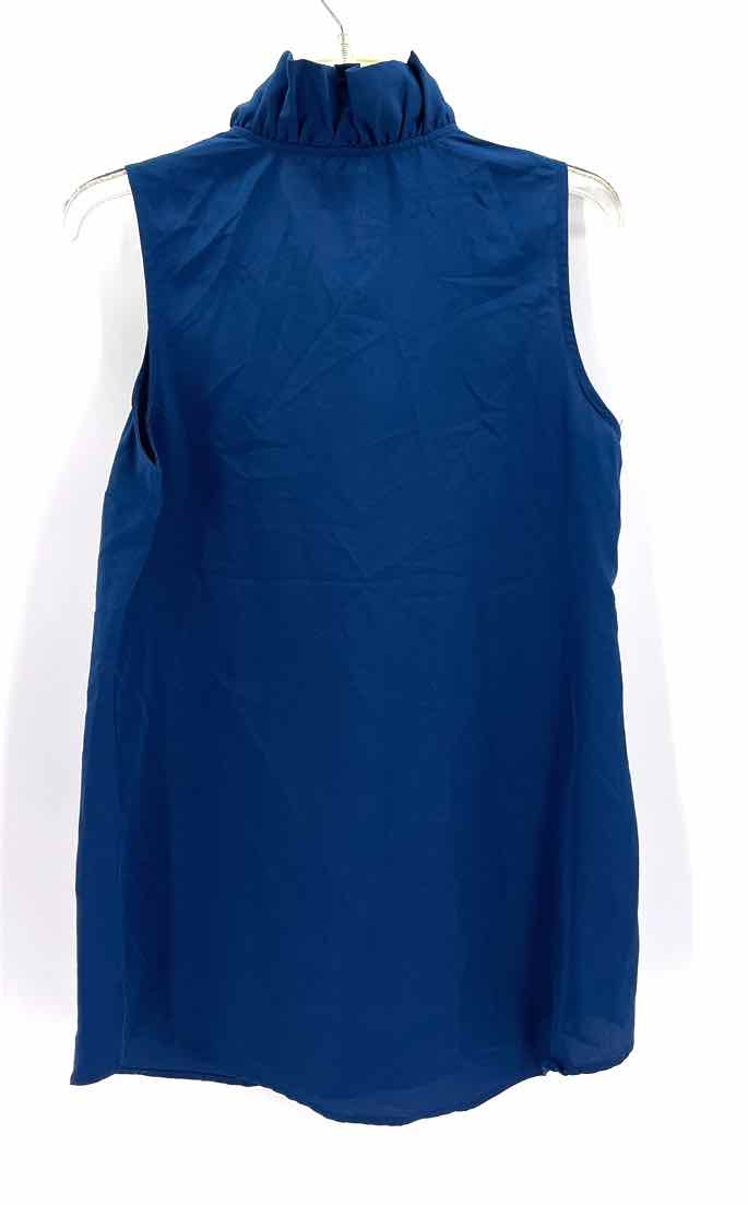 Size M Mud Pie Blue Shirt