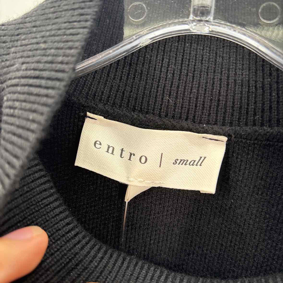 Size S ENTRO Black Sweater