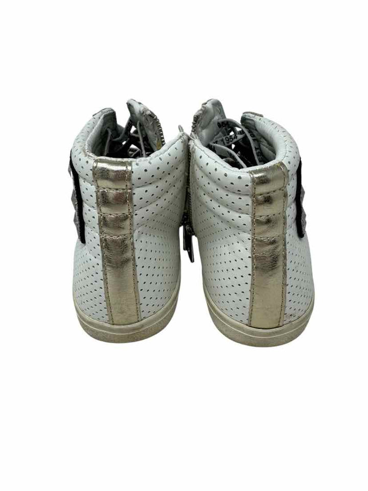 Shoe Size 9 Cream Sneakers