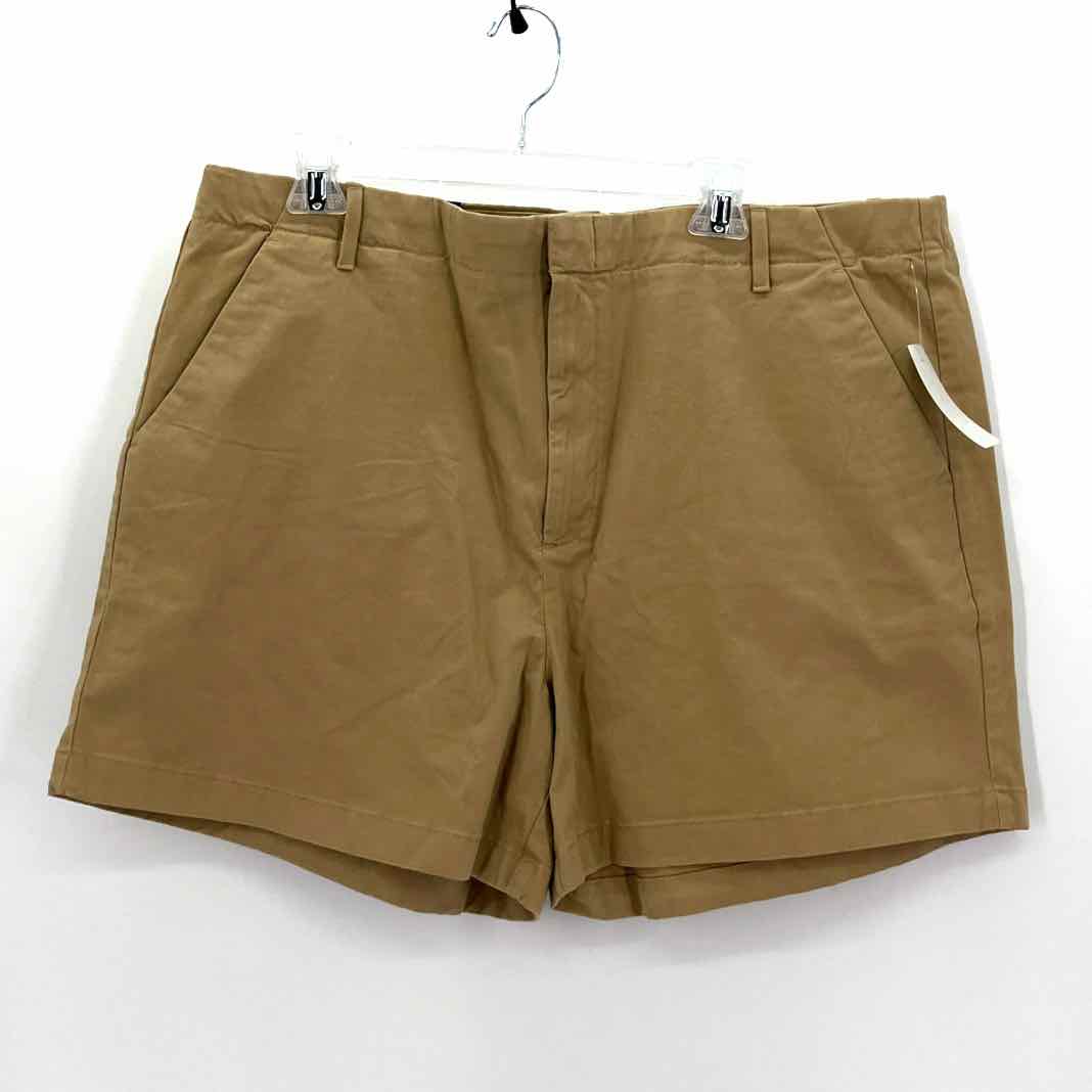 Size 18 Banana Republic Tan Shorts