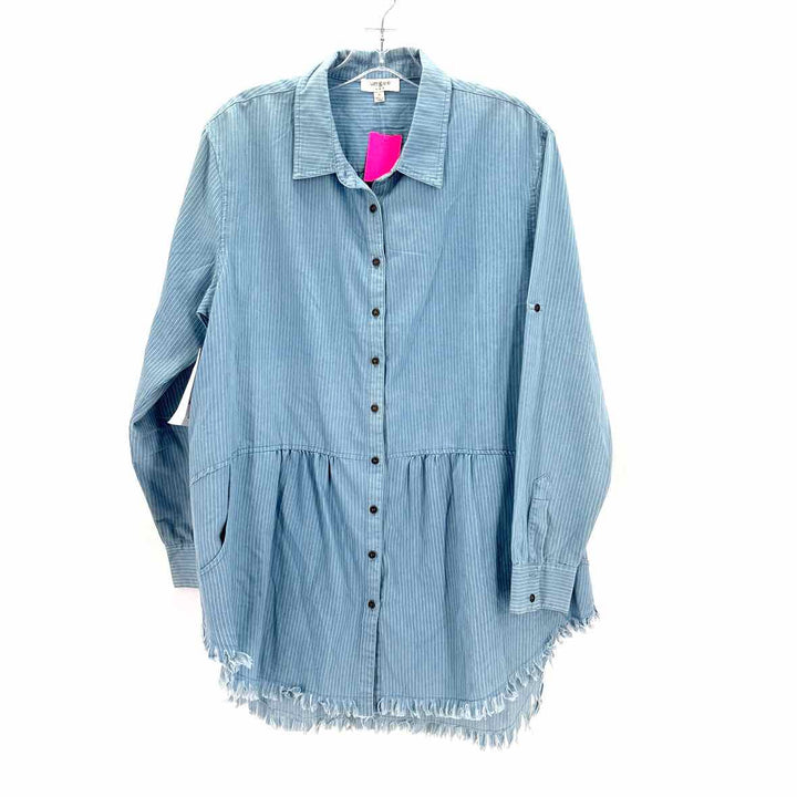 Size M Umgee Denim Shirt